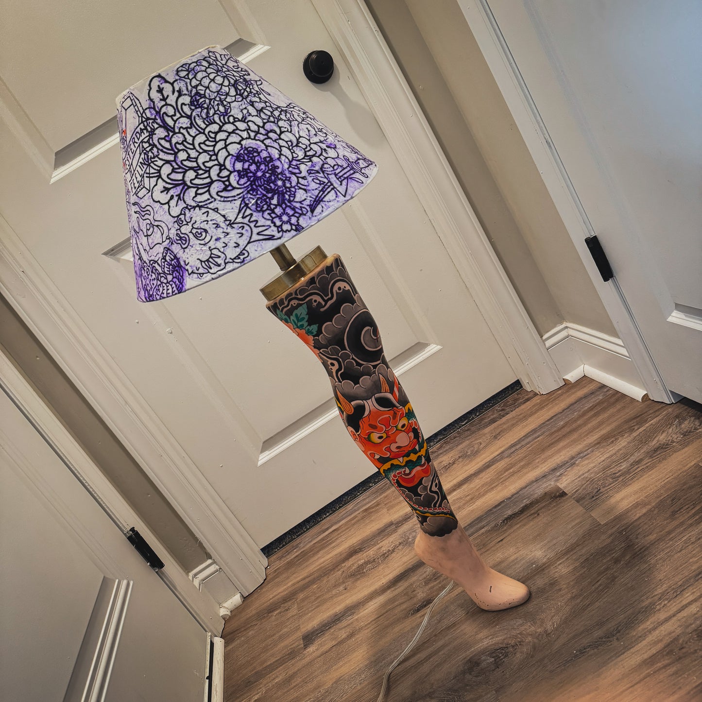 Leg Lamp - Hannya Snake